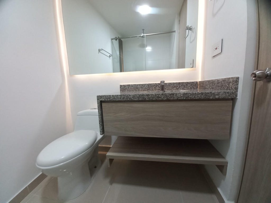 Apartamento En Arriendo - Edificio Infinity Piso 22, Ibagué