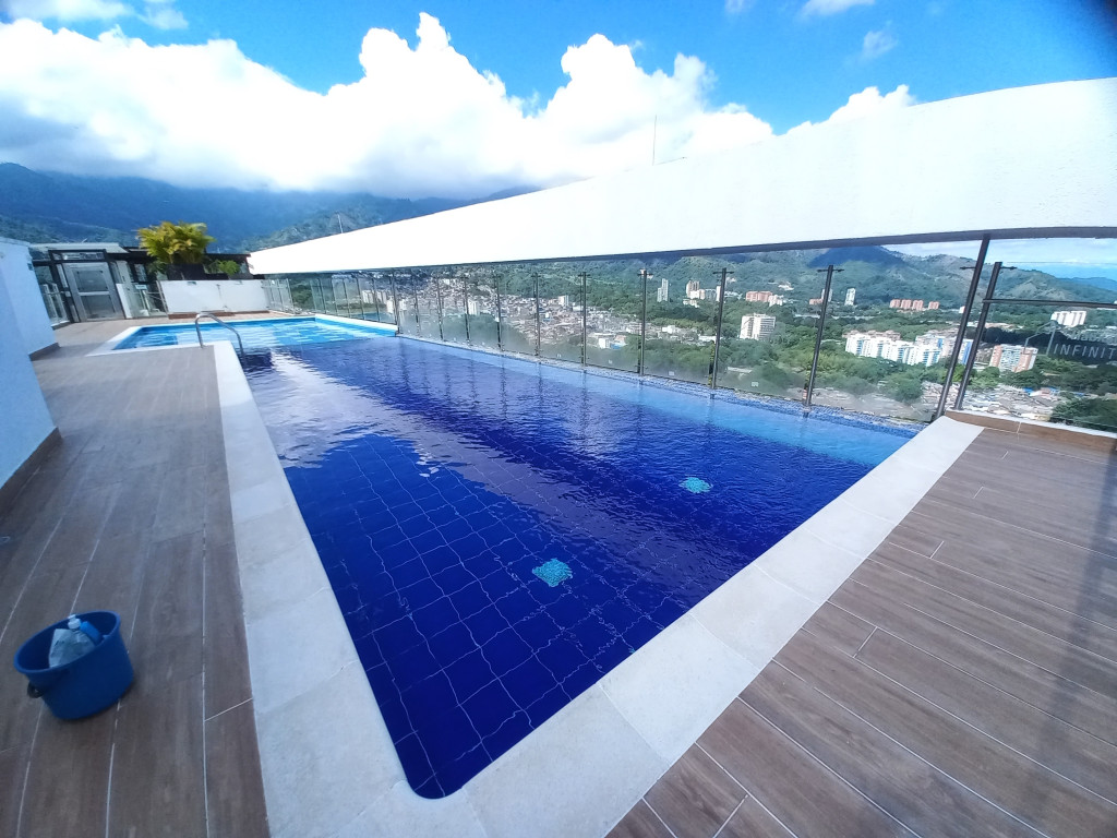 Apartamento En Arriendo - Edificio Infinity Piso 22, Ibagué