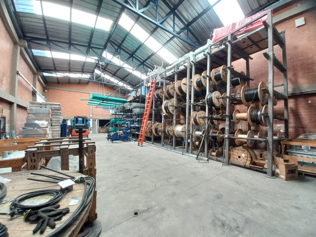 Bodega En Venta - Zona Industrial El Papayo, Ibagué