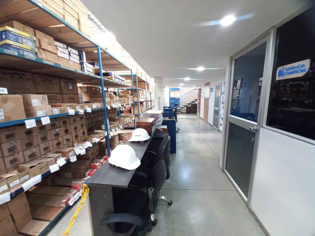 Bodega En Venta - Zona Industrial El Papayo, Ibagué