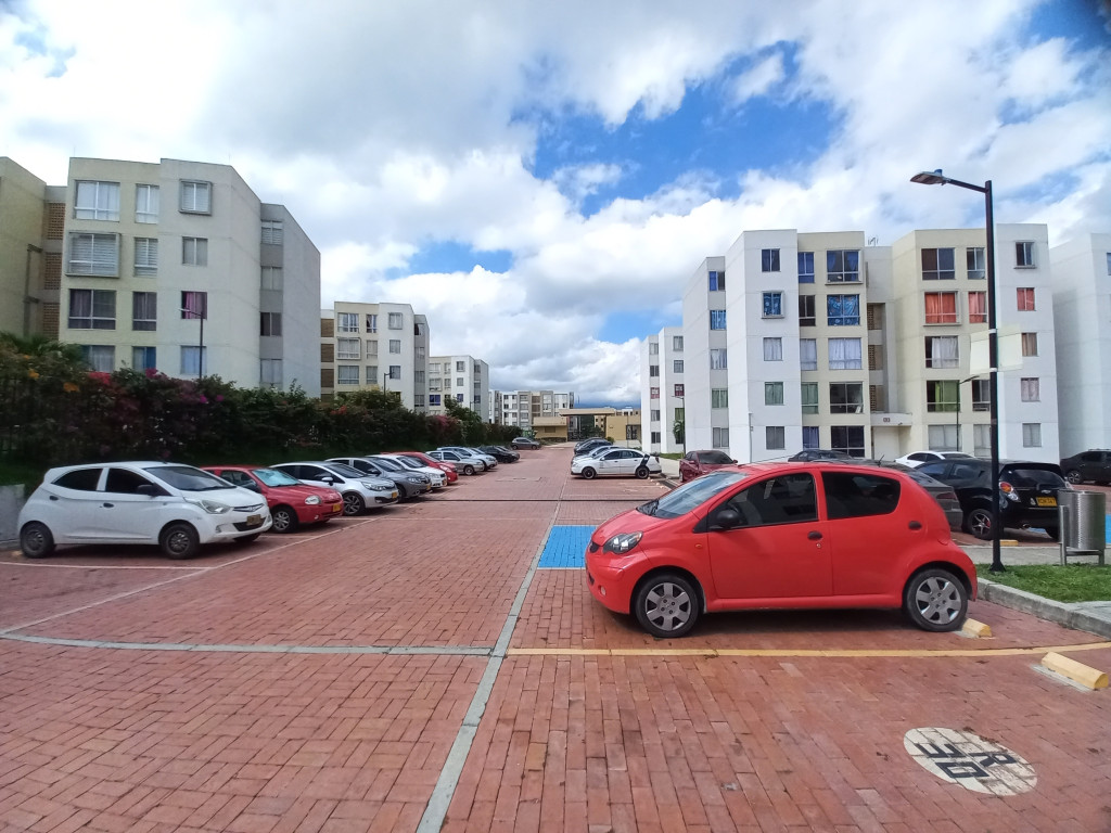 Apartamento En Arriendo - Conjunto Residencial Carmin Piso 4, Ibagué