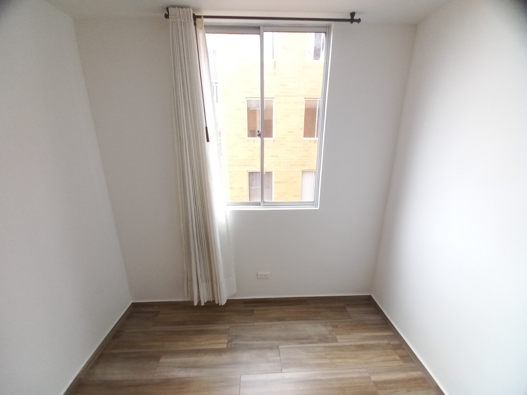 Apartamento En Arriendo - Conjunto Residencial Santa Cruz Piso 6, Ibagué