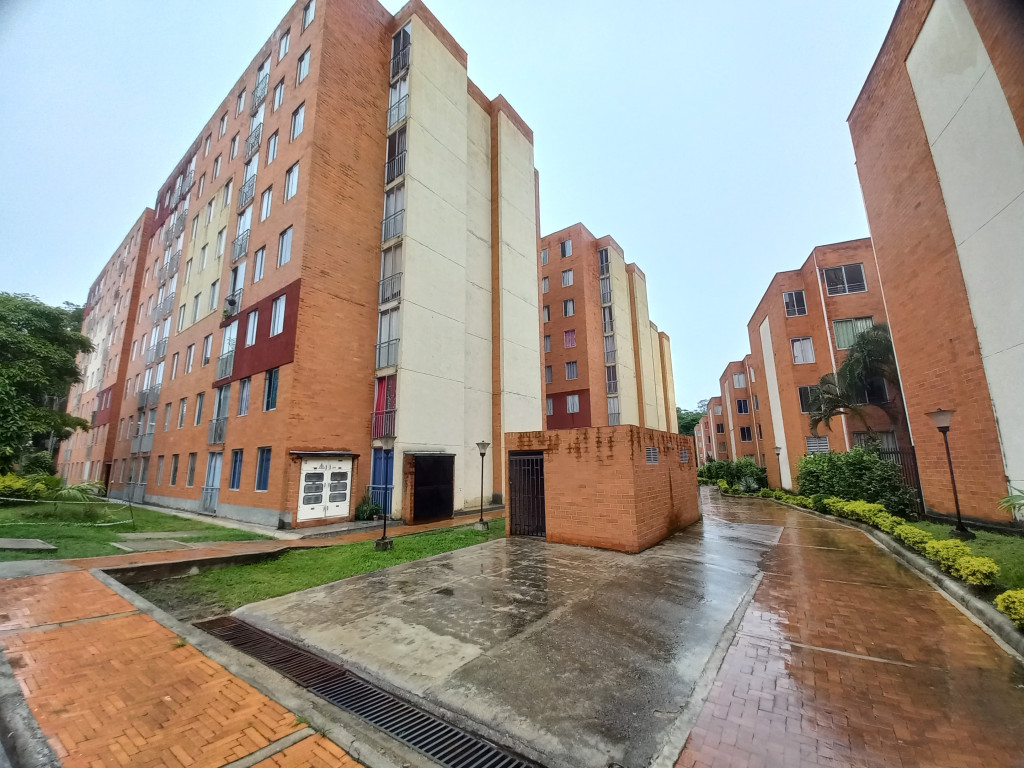 Apartamento En Arriendo - Conjunto Residencial Santa Cruz Piso 6, Ibagué