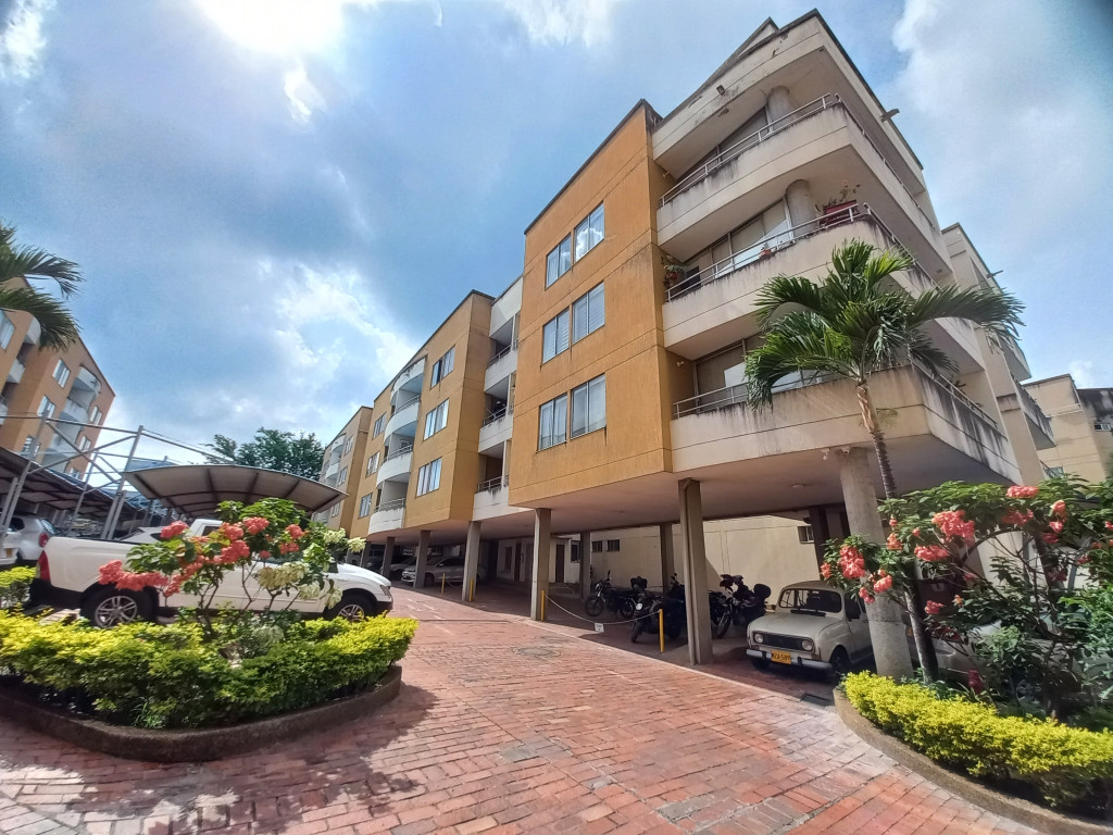 Apartamento En Arriendo - C.r Alameda  Piso 4 Sin Ascensor, Ibagué