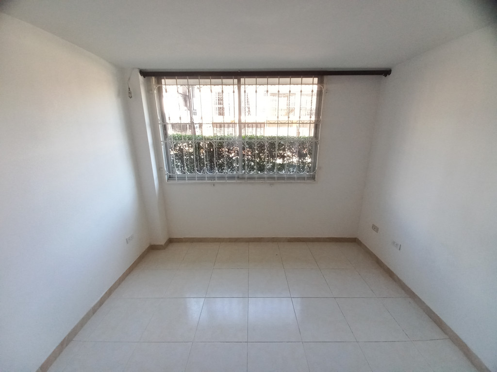 Apartamento En Arriendo - Edificio Torres Del Bosque Ii Piso 1 Sin Ascen, Ibagué