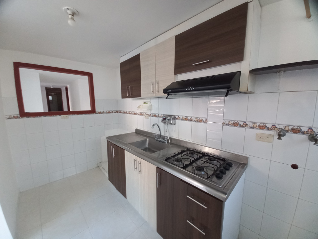 Apartamento En Arriendo - Edificio Torres Del Bosque Ii Piso 1 Sin Ascen, Ibagué