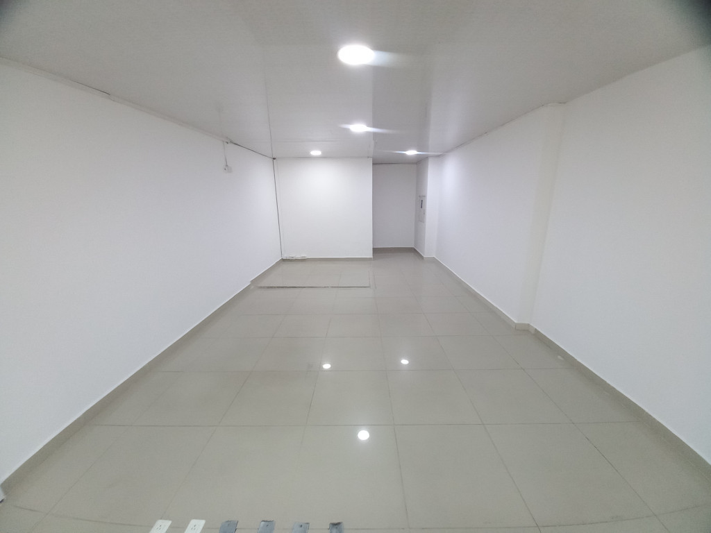 Local En Arriendo - Centro- Circulo De  Ibague, Ibagué