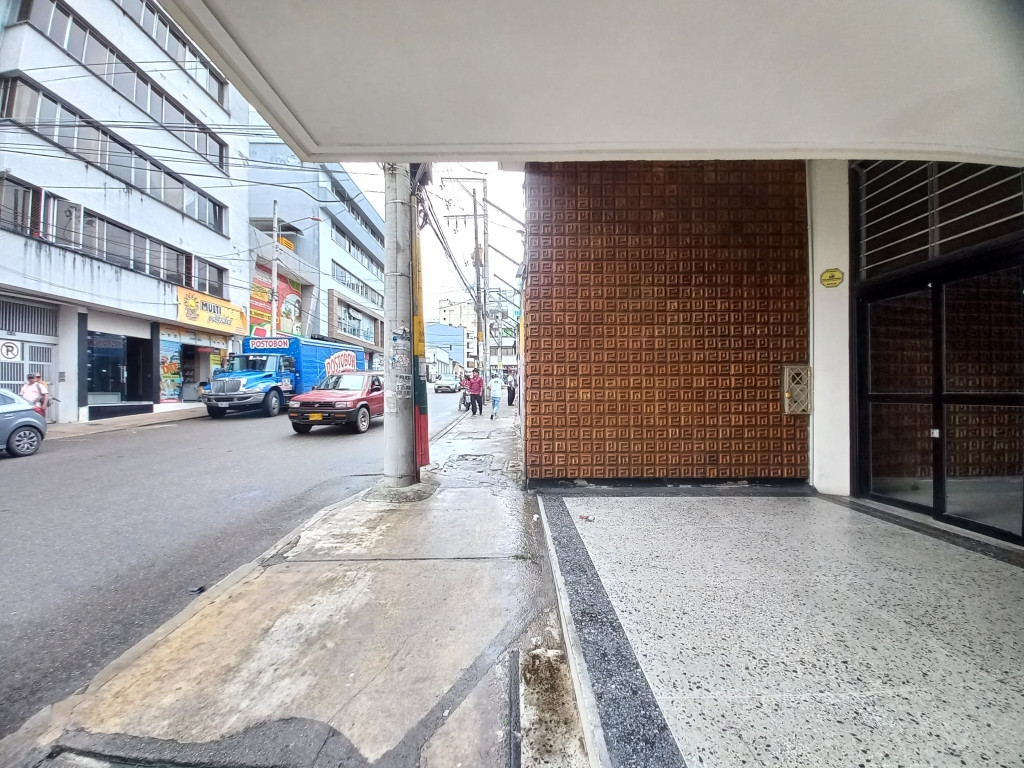 Local En Arriendo - Centro- Circulo De  Ibague, Ibagué