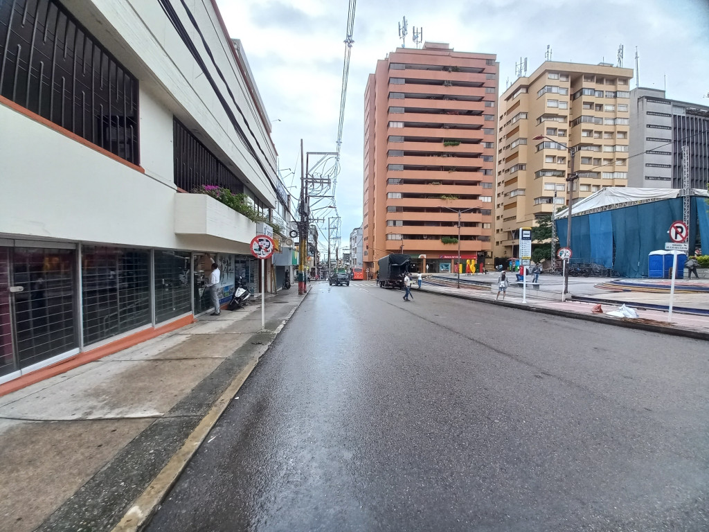 Local En Arriendo - Centro- Circulo De  Ibague, Ibagué