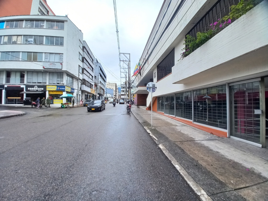 Local En Arriendo - Centro- Circulo De  Ibague, Ibagué