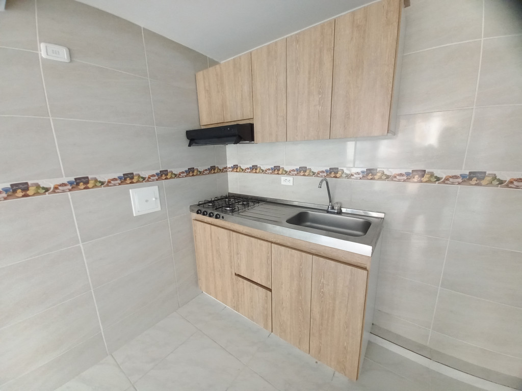 Apartamento En Arriendo - C. R  Valle Lindo Piso 4, Ibagué