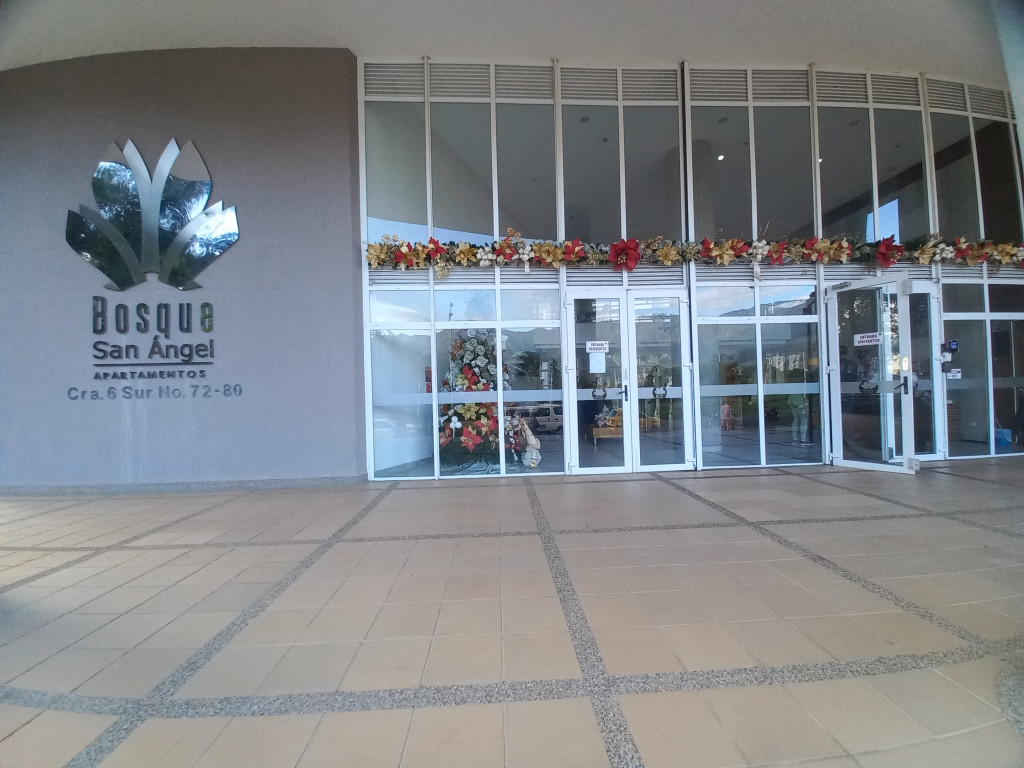 Apartamento En Arriendo - C.r Bosque De San Ángel Piso 8, Ibagué