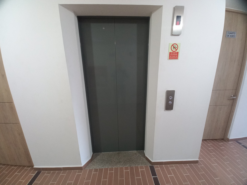 Apartamento En Arriendo - C.r Bosque De San Ángel Piso 8, Ibagué