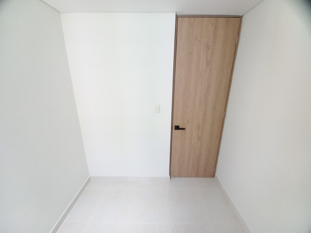 Apartamento En Arriendo - Conjunto Residencial Alminar Samoa Piso 12, Ibagué