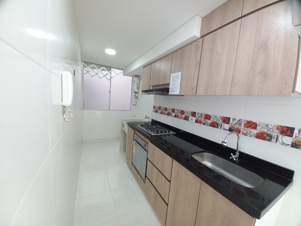 Apartamento En Arriendo - Conjunto Residencial Alminar Samoa Piso 12, Ibagué