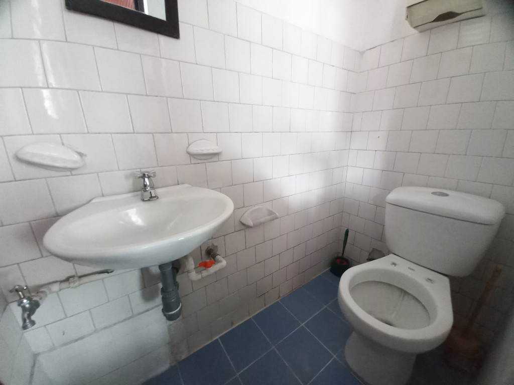Local En Arriendo - Valparaiso, Ibagué