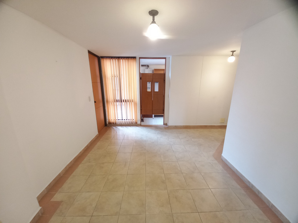 Apartaestudio En Arriendo - Edificio Torreon De La Octava Piso 5, Ibagué