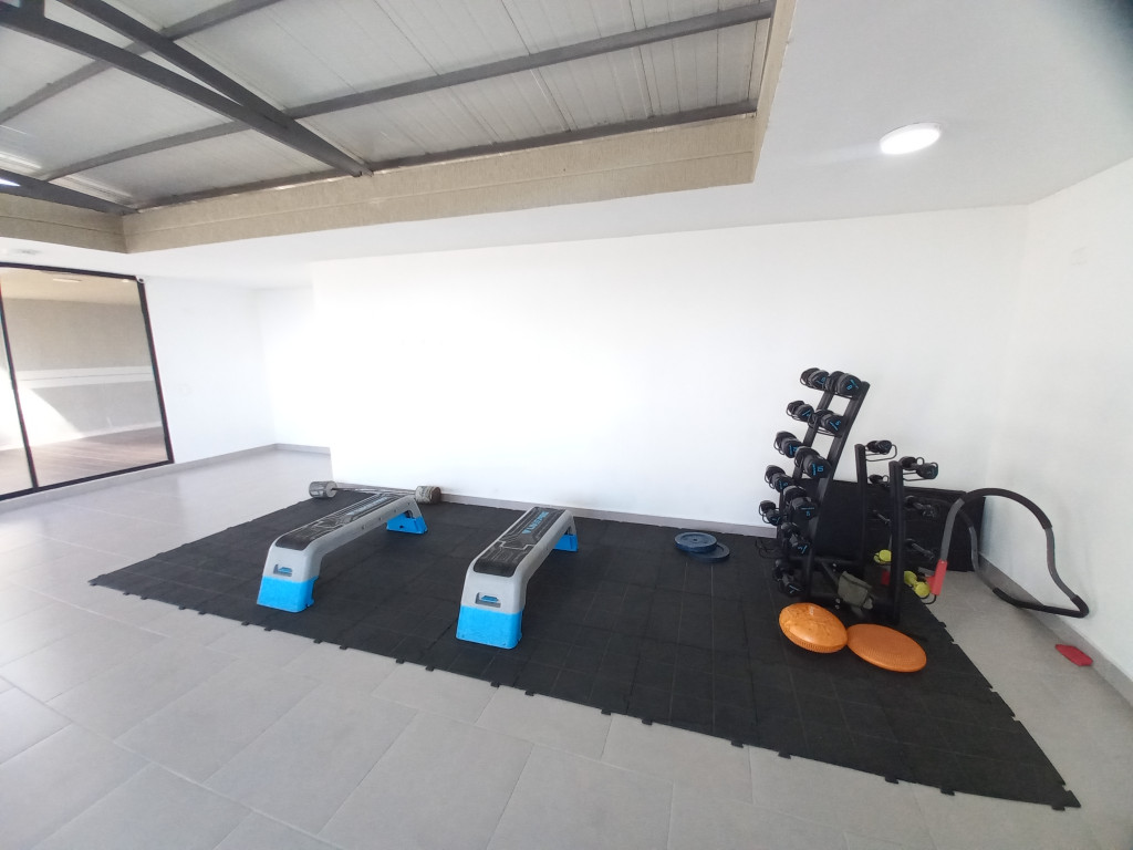 Apartamento En Arriendo - C. R Zona Cinco Piso 3, Ibagué