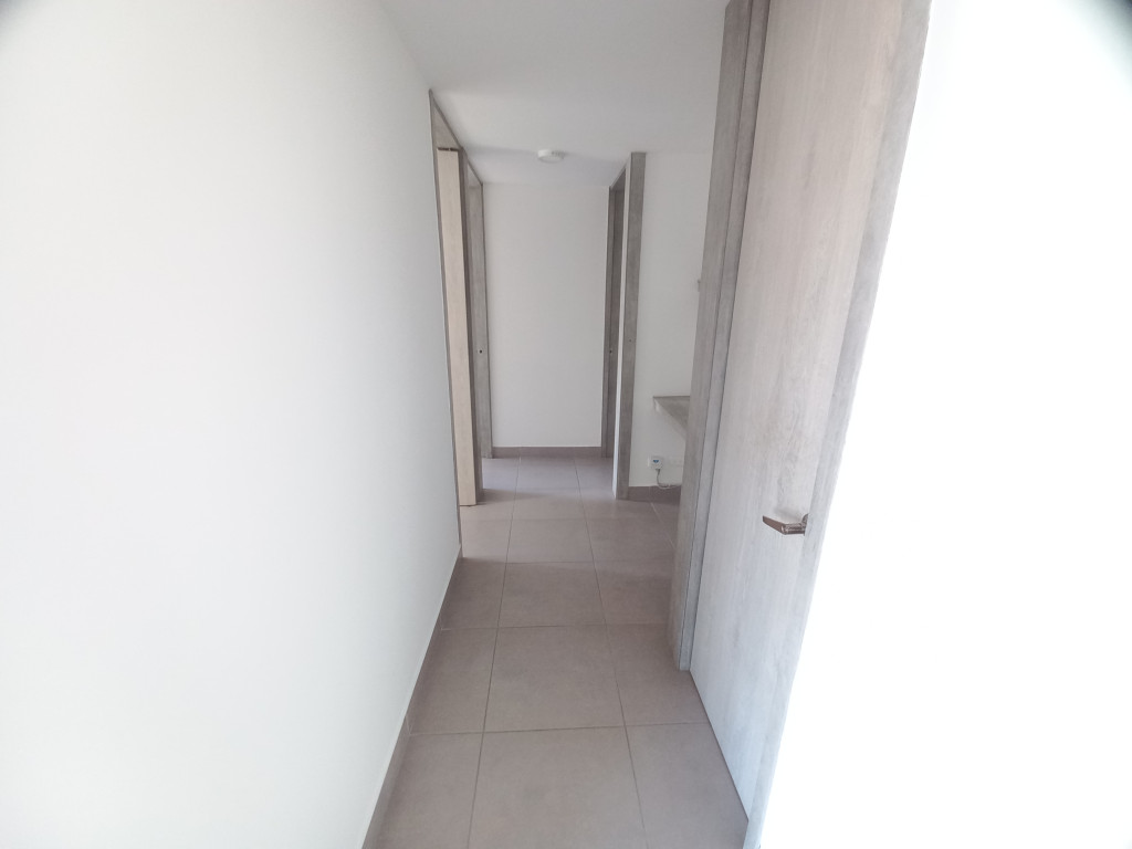 Apartamento En Arriendo - C. R Zona Cinco Piso 3, Ibagué