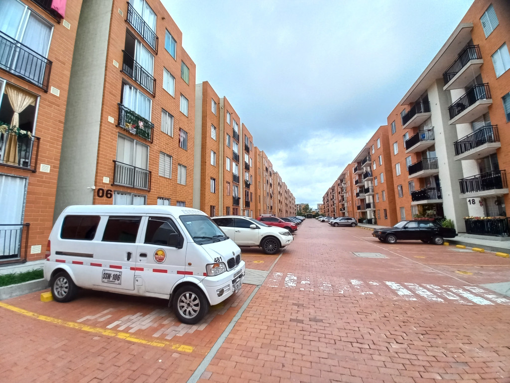 Apartamento En Arriendo - C.r Arboleda Del Campestre Payande Piso 3 Sin Asce, Ibagué