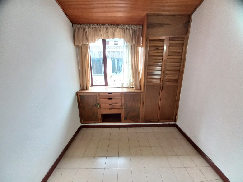 Apartamento En Arriendo - Edificio Multifamiliares La Pola Piso 4, Ibagué