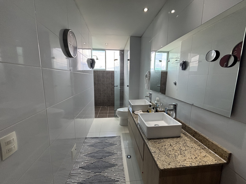 Apartamento En Venta - Conjunto Residencial Golf Club Piso 11, Ibagué