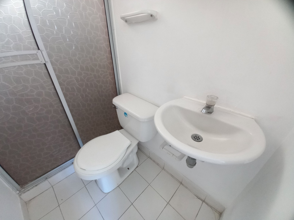 Apartamento En Arriendo - Reservas Del Jardin Piso 5 Sin Ascensor, Ibagué