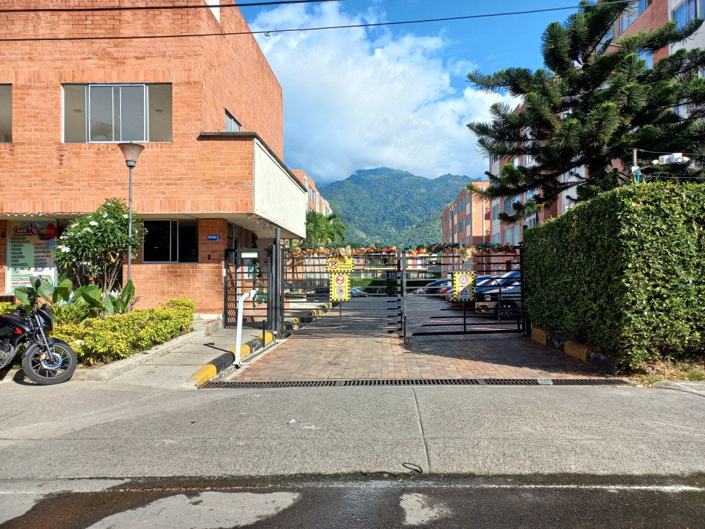 Apartamento En Arriendo - Reservas Del Jardin Piso 5 Sin Ascensor, Ibagué