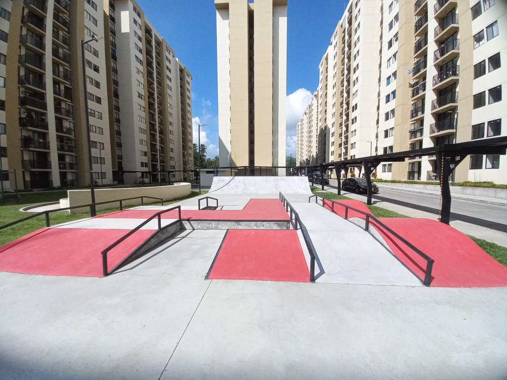 Apartamento En Arriendo - C.r Fontana Campestre Piso 7, Ibagué