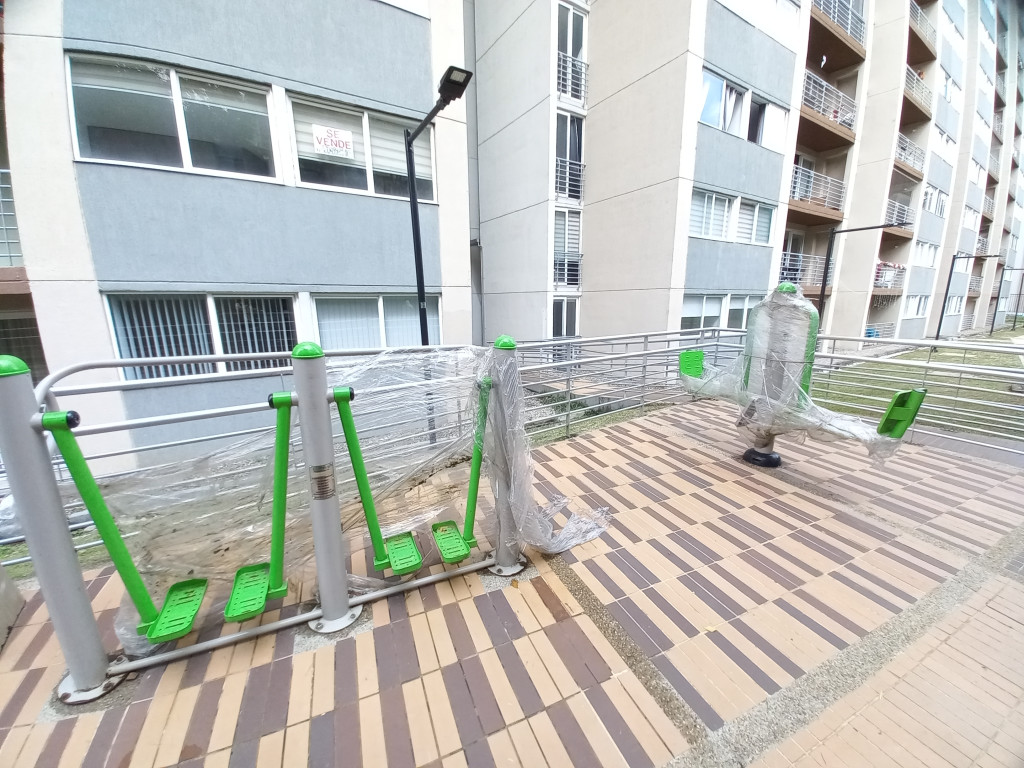 Apartamento En Arriendo - C.r Bosque Reservado  Piso 14, Ibagué