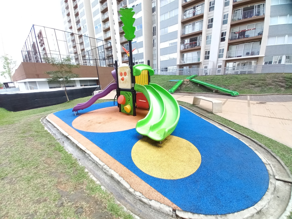 Apartamento En Arriendo - C.r Bosque Reservado  Piso 14, Ibagué