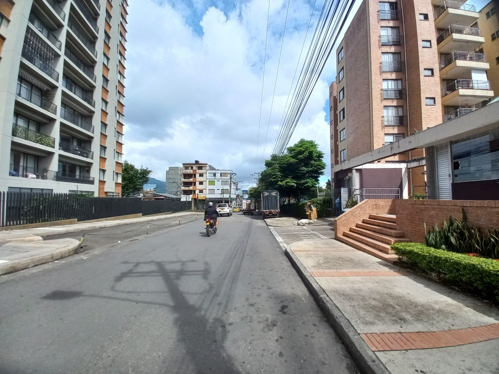 Apartamento En Arriendo - Conjunto Multicentro Piso 4, Ibagué