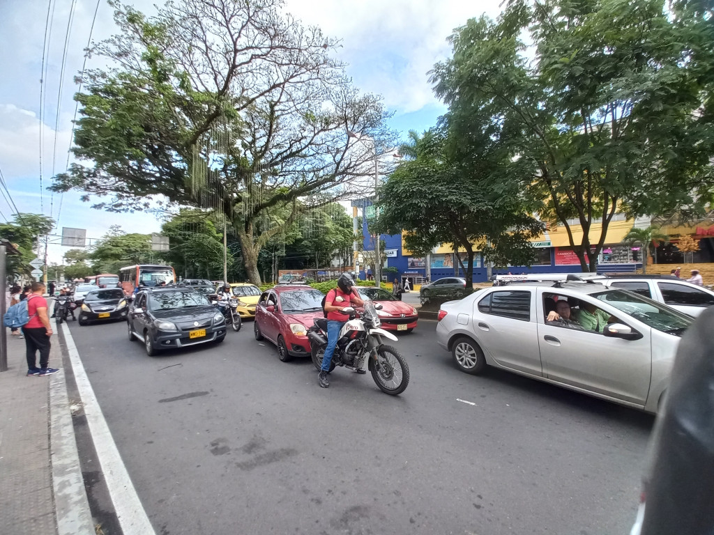 Apartaestudio En Venta - Edificio M Treinta Piso 14, Ibagué