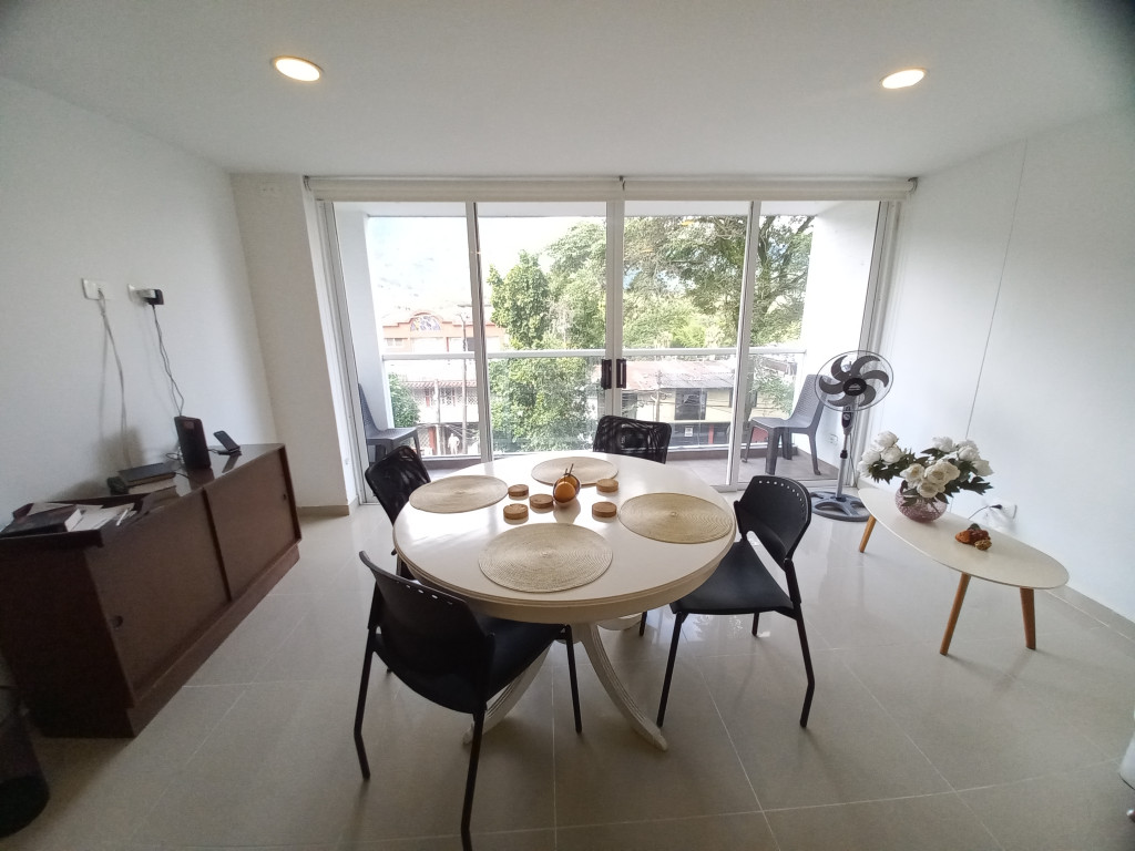 Apartamento En Arriendo - Edificio Baviera Piso 8, Ibagué
