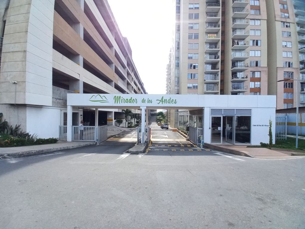 Apartamento En Arriendo - Mirador De Los Andes Piso 14, Ibagué