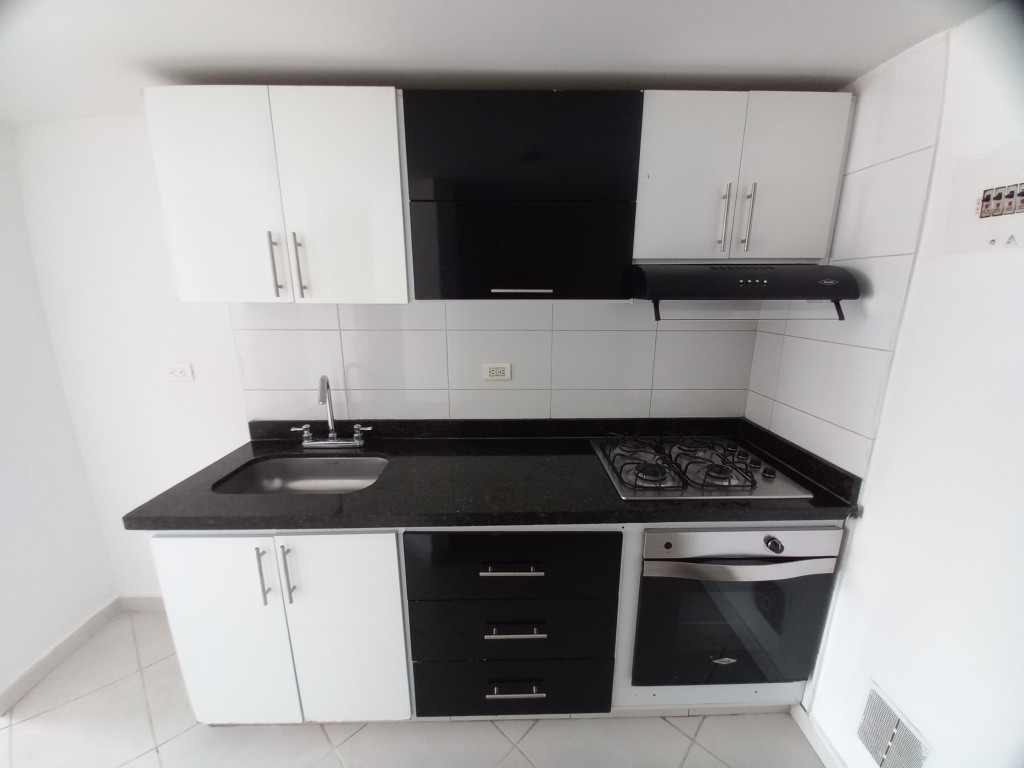 Apartamento En Arriendo - C.r Mirador Victoria Piso 10, Ibagué