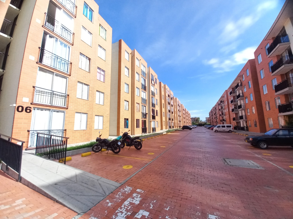 Apartamento En Arriendo - C.r Arboleda Del Campestre Payande Piso 5 Sin Asce, Ibagué