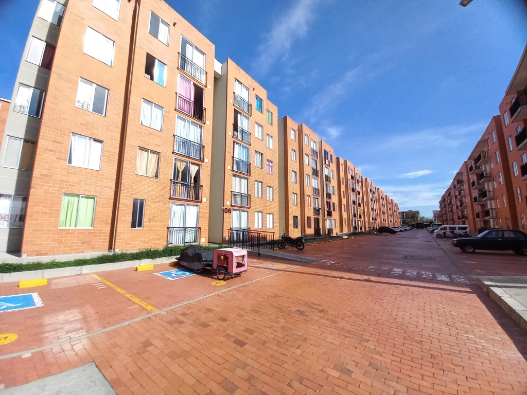 Apartamento En Arriendo - C.r Arboleda Del Campestre Payande Piso 5 Sin Asce, Ibagué