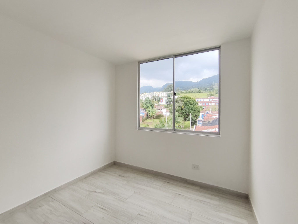 Apartamento En Venta - (Cedritos) Urbanizacion Bosques De Cereo Piso 6, Fusagasugá