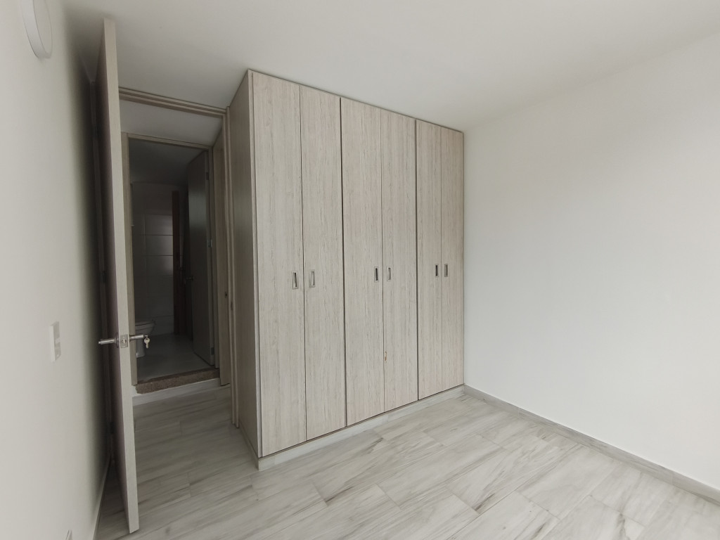 Apartamento En Venta - (Cedritos) Urbanizacion Bosques De Cereo Piso 6, Fusagasugá