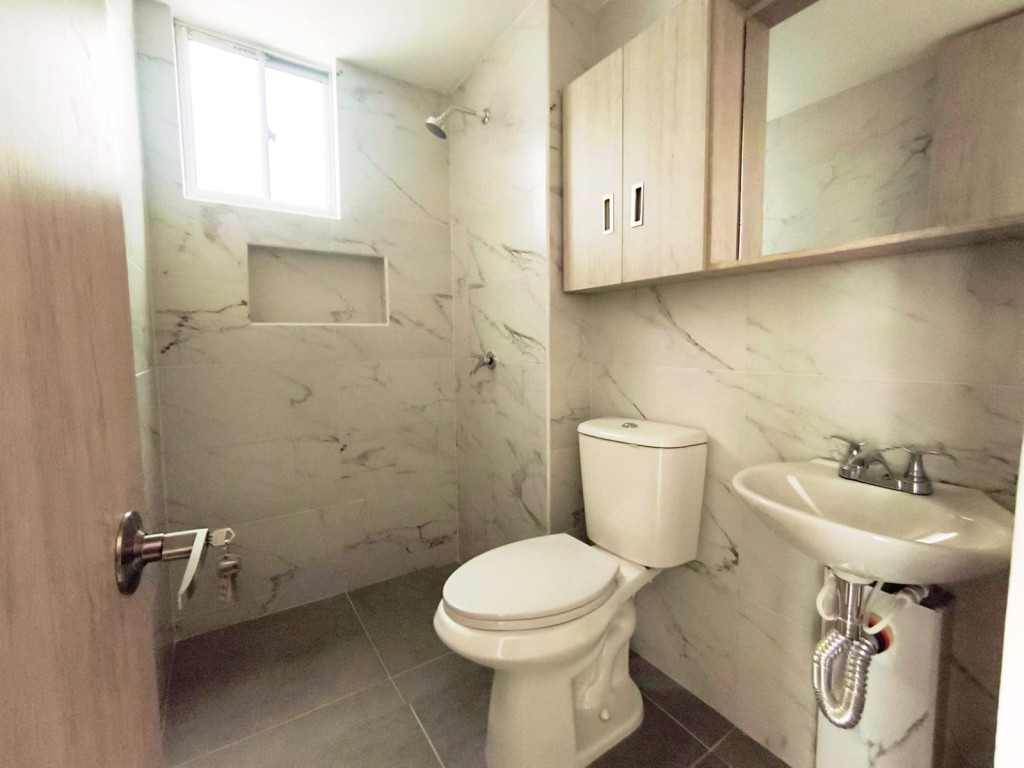 Apartamento En Venta - (Cedritos) Urbanizacion Bosques De Cereo Piso 6, Fusagasugá