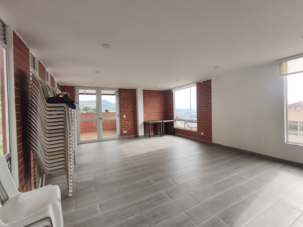 Apartamento En Venta - (Cedritos) Urbanizacion Bosques De Cereo Piso 6, Fusagasugá