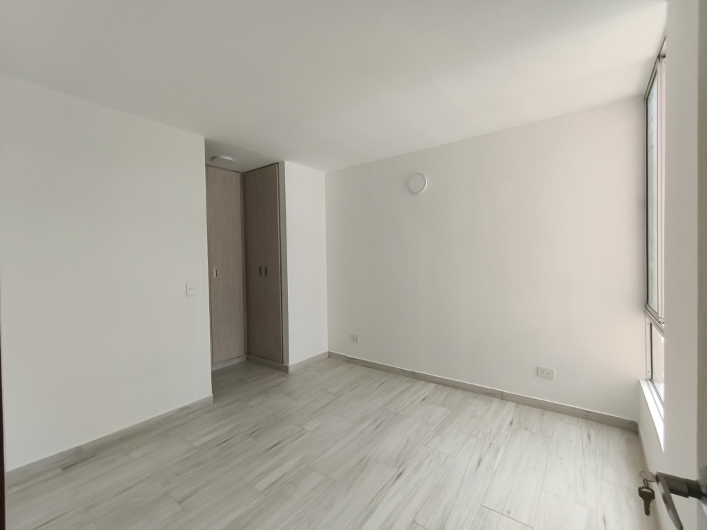 Apartamento En Venta - (Cedritos) Urbanizacion Bosques De Cereo Piso 6, Fusagasugá