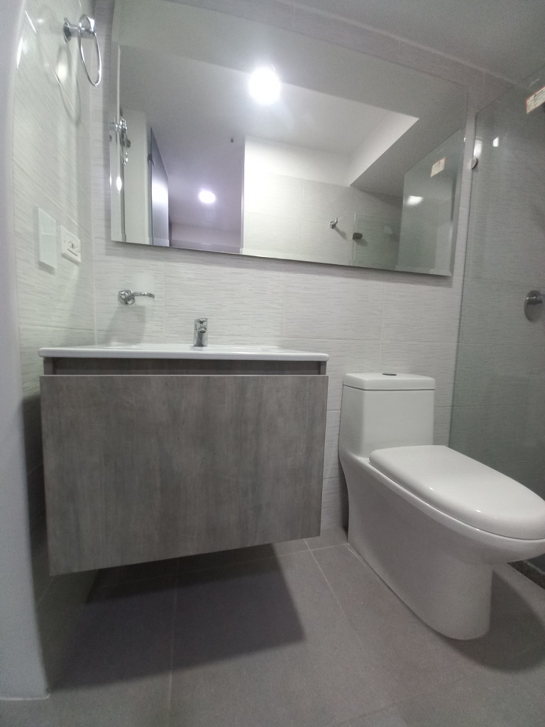 Apartamento En Arriendo - C. R Zona Cinco Piso 10, Ibagué