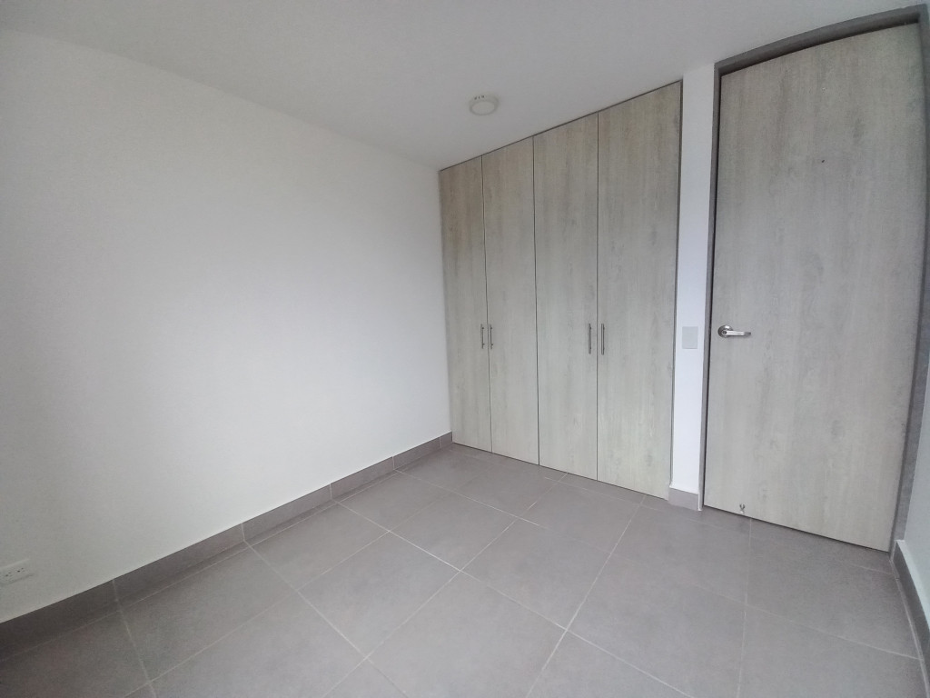 Apartamento En Arriendo - C. R Zona Cinco Piso 10, Ibagué