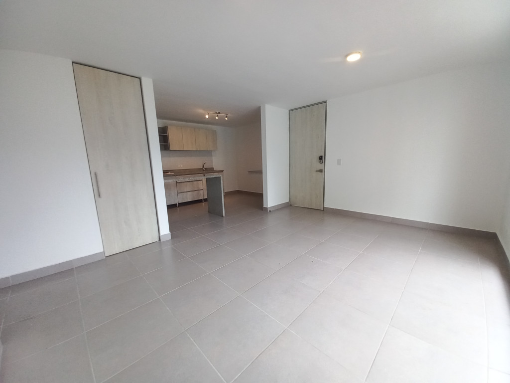 Apartamento En Arriendo - C. R Zona Cinco Piso 10, Ibagué