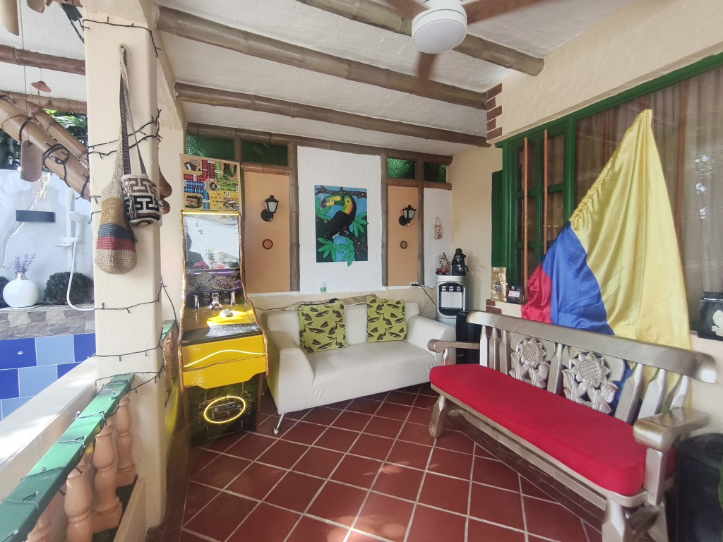 Casa En Venta - (Chinauta) Conjunto Residencial La Ceiba, Chinauta