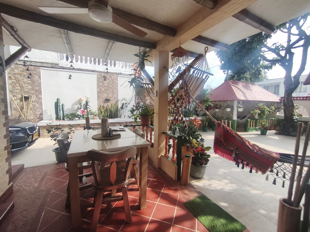 Casa En Venta - (Chinauta) Conjunto Residencial La Ceiba, Chinauta