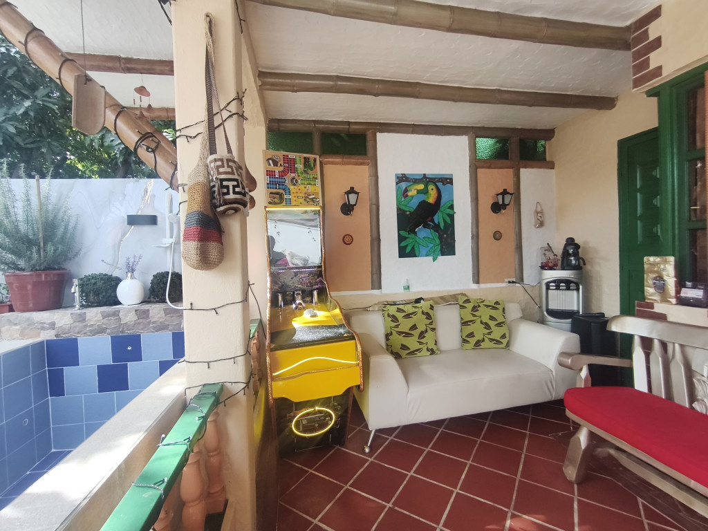 Casa En Venta - (Chinauta) Conjunto Residencial La Ceiba, Chinauta