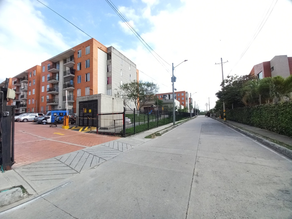 Apartamento En Arriendo - C.r Arboleda Del Campestre Totumo Piso 2 Sin Ascen, Ibagué